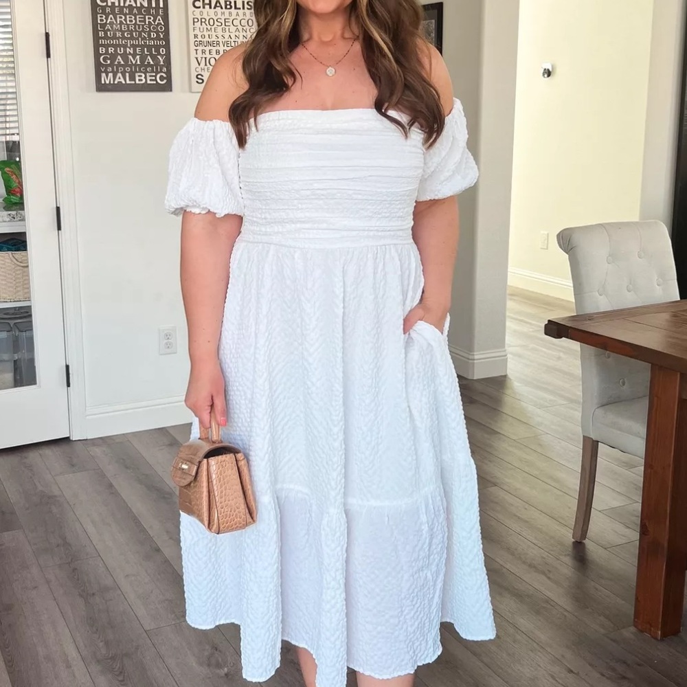 Abercrombie & Fitch White Off-Shoulder Midi Dress